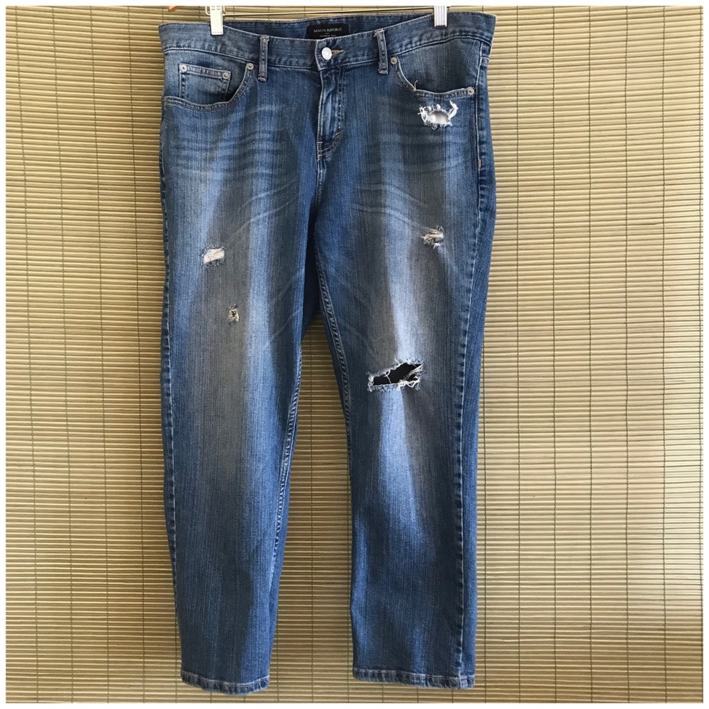 Banana Republic Cropped Boyfriend Jeans
